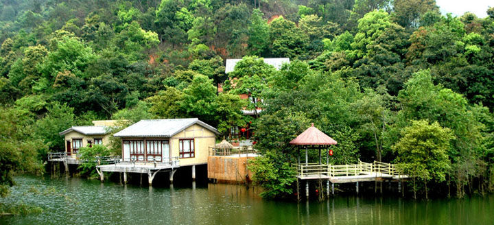 盤龍峽生態(tài)旅游區(qū)小龍灣度假酒店旅游規(guī)劃實景